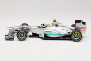 Mercedes W03 #8 N. Rosberg Mercedes AMG Petronas Showcar 2012 Minichamps 1:18 110120078 Kov – obrázek 3 z 7