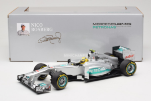 Mercedes W03 #8 N. Rosberg Mercedes AMG Petronas Showcar 2012 Minichamps 1:18 110120078 Kov – obrázek 7 z 7