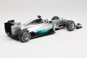 Mercedes W05 #44 L. Hamilton Mercedes AMG Petronas Chinese Grand Prix Winner 2014 Minichamps 1:18 110140244 Kov – obrázek 2 z 7