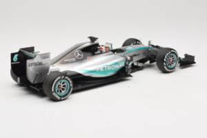 Mercedes W06 #44 L. Hamilton Mercedes AMG Petronas Australian Grand Prix Winner 2015 Minichamps 1:18 110150044 Kov – obrázek 2 z 7