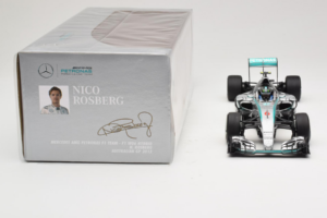Mercedes W06 #6 N. Rosberg Mercedes AMG Petronas Australian Grand Prix 2015 Minichamps 1:18 110150006 Kov – obrázek 6 z 7