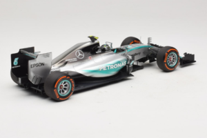 Mercedes W06 #6 N. Rosberg Mercedes AMG Petronas Japanese Grand Prix 2015 Minichamps 1:18 110150206 Kov – obrázek 2 z 7