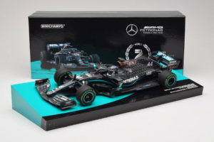 Mercedes W11 #44 L. Hamilton Mercedes AMG Petronas Turkish Grand Prix Winner World Champion 2020 Minichamps 1:18 113201444 Pr – obrázek 7 z 7