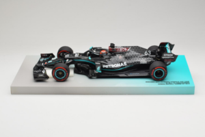 Mercedes W11 #63 G. Russell Mercedes AMG Petronas Sakhir Grand Prix 2020 Minichamps 1:18 113201663 Pryskyřice