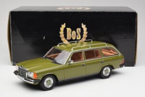 Mercedes W123 200T Cypress Zelený BoS Models 1:18 BOS008 Kov – obrázek 6 z 6
