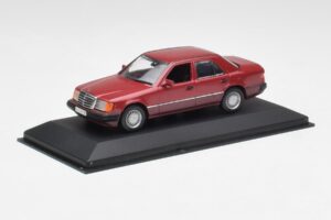 Mercedes 300D W124 Červený Minichamps 1:43 3209 Kov – obrázek 2 z 4