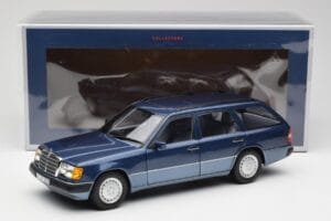 Mercedes 300D W124 T-Modell Nautical Modrý Norev 1:18 183962 Kov – obrázek 8 z 8
