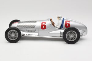 Mercedes W125 #6 Daimler-Benz AG R. Caracciola 2nd Place Eifel Race Nurburgring 1937 Minichamps 1:18 155373106 Kov – obrázek 3 z 6