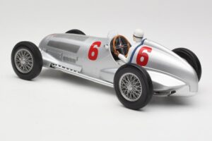 Mercedes W125 #6 Daimler-Benz AG R. Caracciola 2nd Place Eifel Race Nurburgring 1937 Minichamps 1:18 155373106 Kov – obrázek 5 z 6