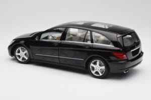 Mercedes R-Class W251 Obsidian Černý Minichamps 1:18 150034601 Kov – obrázek 7 z 8