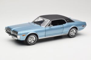 Mercury Cougar XR-7 Modrý Sun Star 1:18 1562 Kov