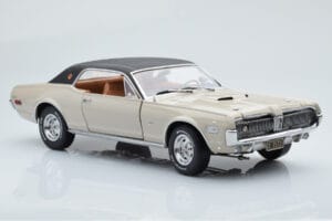 Mercury Cougar XR7-G Fawn Sun Star 1:18 1572 Kov – obrázek 6 z 8