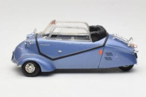 Messerschmitt KR201 Roadster Modrý Revell 1:18 08966 Kov – obrázek 4 z 8