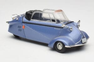 Messerschmitt KR201 Roadster Modrý Revell 1:18 08966 Kov – obrázek 6 z 8
