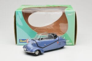 Messerschmitt KR201 Roadster Modrý Revell 1:18 08966 Kov – obrázek 8 z 8