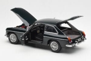 MGB GT Mk2 Coupe Racing Zelený AUTOart 1:18 76602 Kov – obrázek 5 z 8