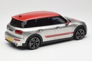 Mini Clubman F54 JCW Melting Silver Metallic Otto 1:18 OT1106 Pryskyřice – obrázek 2 z 6