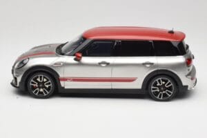 Mini Clubman F54 JCW Melting Silver Metallic Otto 1:18 OT1106 Pryskyřice – obrázek 3 z 6