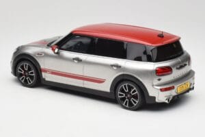 Mini Clubman F54 JCW Melting Silver Metallic Otto 1:18 OT1106 Pryskyřice – obrázek 5 z 6