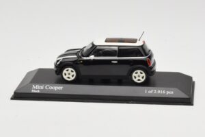MINI Cooper R50 Černý Minichamps 1:43 431138101 Kov