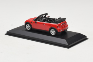 Mini Cooper R52 Kabriolet Červený Minichamps 1:43 431138230 Kov – obrázek 3 z 4