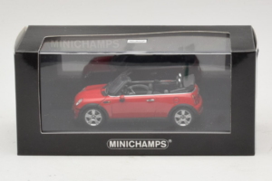 Mini Cooper R52 Kabriolet Červený Minichamps 1:43 431138230 Kov – obrázek 4 z 4