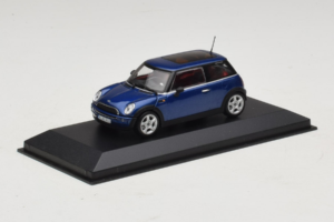 Mini Cooper Modrý Minichamps 1:43 MINI009 Kov – obrázek 2 z 5