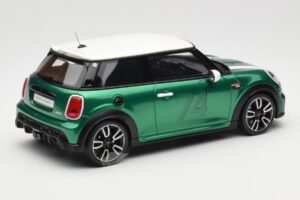 MINI Cooper F56 JCW British Racing Zelený Otto 1:18 OT1098 Pryskyřice – obrázek 2 z 6