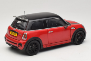 Mini Cooper John Cooper Works R56 Červený & Černý Kyosho 1:18 80430419909 Kov – obrázek 3 z 8