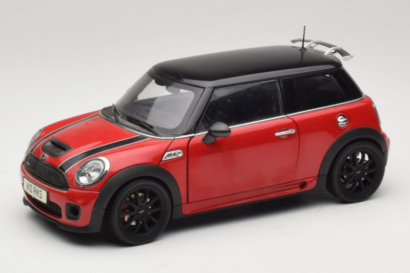 Mini Cooper John Cooper Works R56 Červený & Černý Kyosho 1:18 80430419909 Kov
