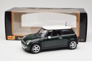 Mini Cooper Mk7 Zelený Maisto 1:18 7271336 Kov – obrázek 8 z 8