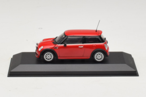 Mini Cooper One R50 Aero Červený Minichamps 1:43 431138272 Kov