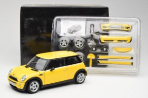 Mini Cooper One R50 Aerodynamický Paket Žlutý Kyosho 1:18 80430148553 Kov – obrázek 8 z 8