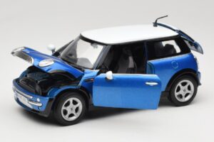 Mini Cooper R50 Modrý s Bílou Střechou Mondo Motors 1:18 MINI004 Kov – obrázek 2 z 8