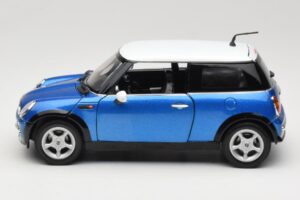Mini Cooper R50 Modrý s Bílou Střechou Mondo Motors 1:18 MINI004 Kov – obrázek 4 z 8
