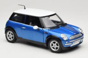 Mini Cooper R50 Modrý s Bílou Střechou Mondo Motors 1:18 MINI004 Kov – obrázek 6 z 8
