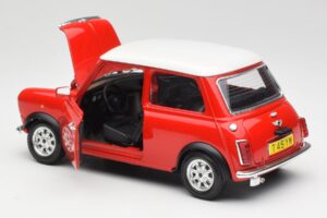 Mini Cooper Červený Bburago 1:18 3379 Kov – obrázek 5 z 8
