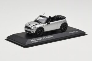 Mini Cooper S R57 Kabriolet Stříbrný Minichamps 1:43 431138830 Kov – obrázek 2 z 6