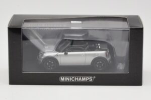Mini Cooper S R57 Kabriolet Stříbrný Minichamps 1:43 431138830 Kov – obrázek 4 z 6