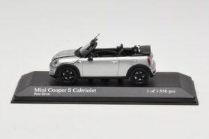 Mini Cooper S R57 Kabriolet Stříbrný Minichamps 1:43 431138830 Kov