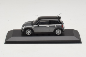 Mini Cooper S Grey Metallic Minichamps 1:43 80420148551-R1 Kov