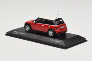 MINI Cooper S R53 Červený Minichamps 1:43 431138200 Kov – obrázek 3 z 5