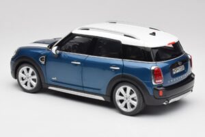 Mini Countryman F60 Island Modrý & Bílý Kyosho 1:18 80432447940 Kov – obrázek 7 z 8