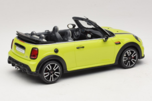 Mini JCW Cabrio F57 Zesty Yellow C5H Otto 1:18 OT1303 Pryskyřice – obrázek 2 z 6