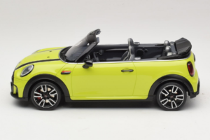 Mini JCW Cabrio F57 Zesty Yellow C5H Otto 1:18 OT1303 Pryskyřice – obrázek 3 z 6