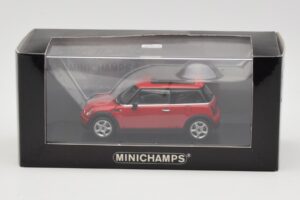 Mini One R50 Červený S Červenou Střechou Minichamps 1:43 MINI001 Kov – obrázek 4 z 5