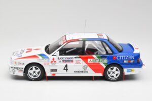 Mitsubishi Galant VR-4 #4 A. Vatanen RAC Rally 1990 IXO 1:18 18RMC192B Kov – obrázek 3 z 6