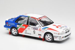 Mitsubishi Galant VR-4 #9 K. Eriksson / S. Parmander RAC Rally 1990 IXO 1:18 18RMC192A Kov – obrázek 4 z 6