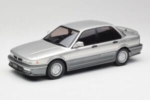 Mitsubishi Galant VR-4 Stříbrný IXO 1:18 18CMC191 Kov