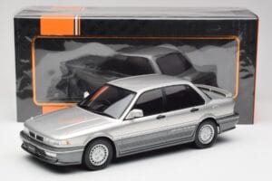 Mitsubishi Galant VR-4 Stříbrný IXO 1:18 18CMC191 Kov – obrázek 6 z 6